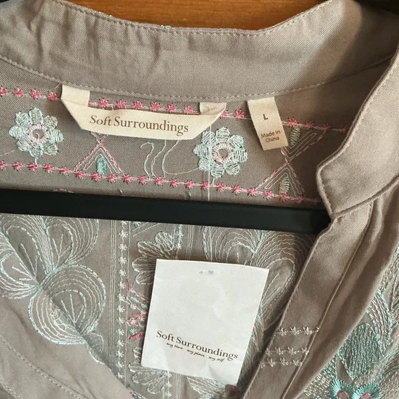Soft Surroundings Gray Blouse with Pink and Blue Embroidery - Picture 3 of 7